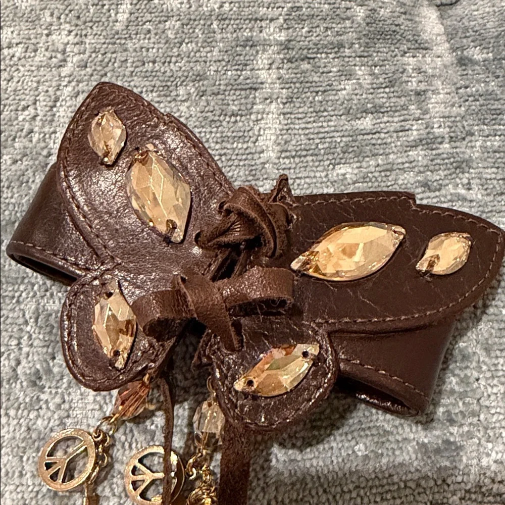 Rare Tarina Tarantino Leather Butterfly Cuff - Picture 2 of 9